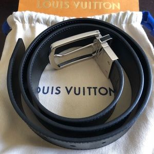 Louis Vuitton Belt: Boston 30MM Reversible